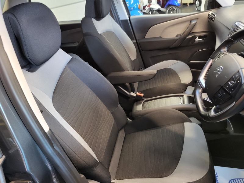 Used Citroen C4 Picasso 2016 for sale - 76896675: Photo 16