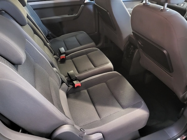 Used Volkswagen Touran 2015 for sale - 74078399: Photo 18
