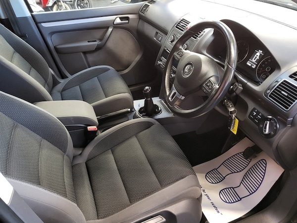 Used Volkswagen Touran 2015 for sale - 74078399: Photo 3