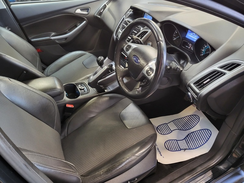 Used Ford Focus 2012 for sale - 76725217: Photo 3