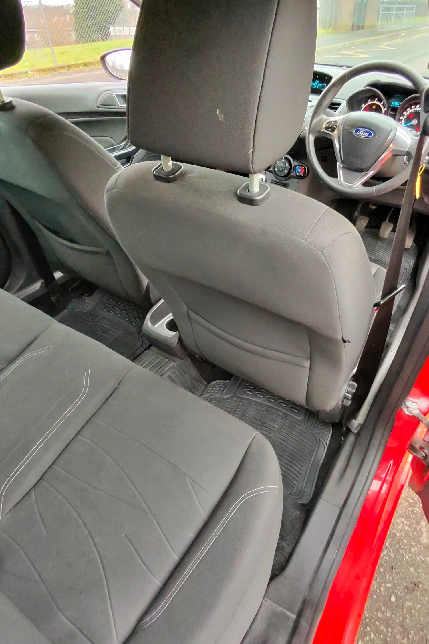 Used Ford Fiesta 2015 for sale - 77324667: Photo 11