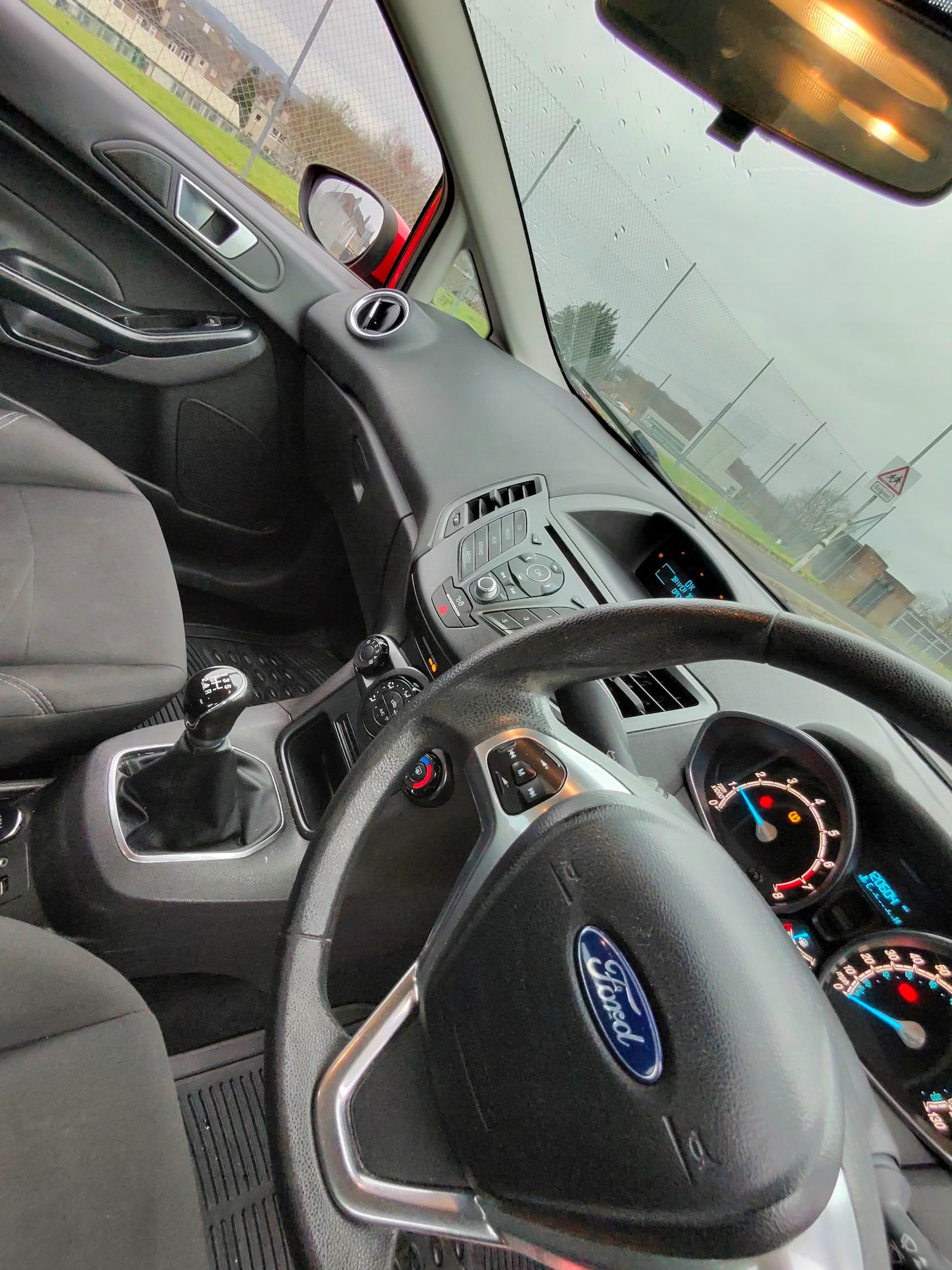 Used Ford Fiesta 2015 for sale - 77324667: Photo 9