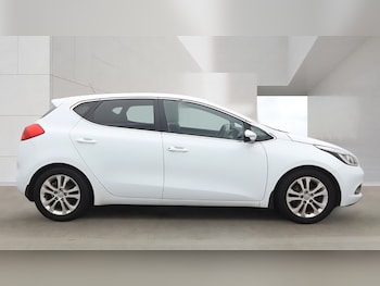 Used Kia Ceed 2014 for sale - 78865429: Photo