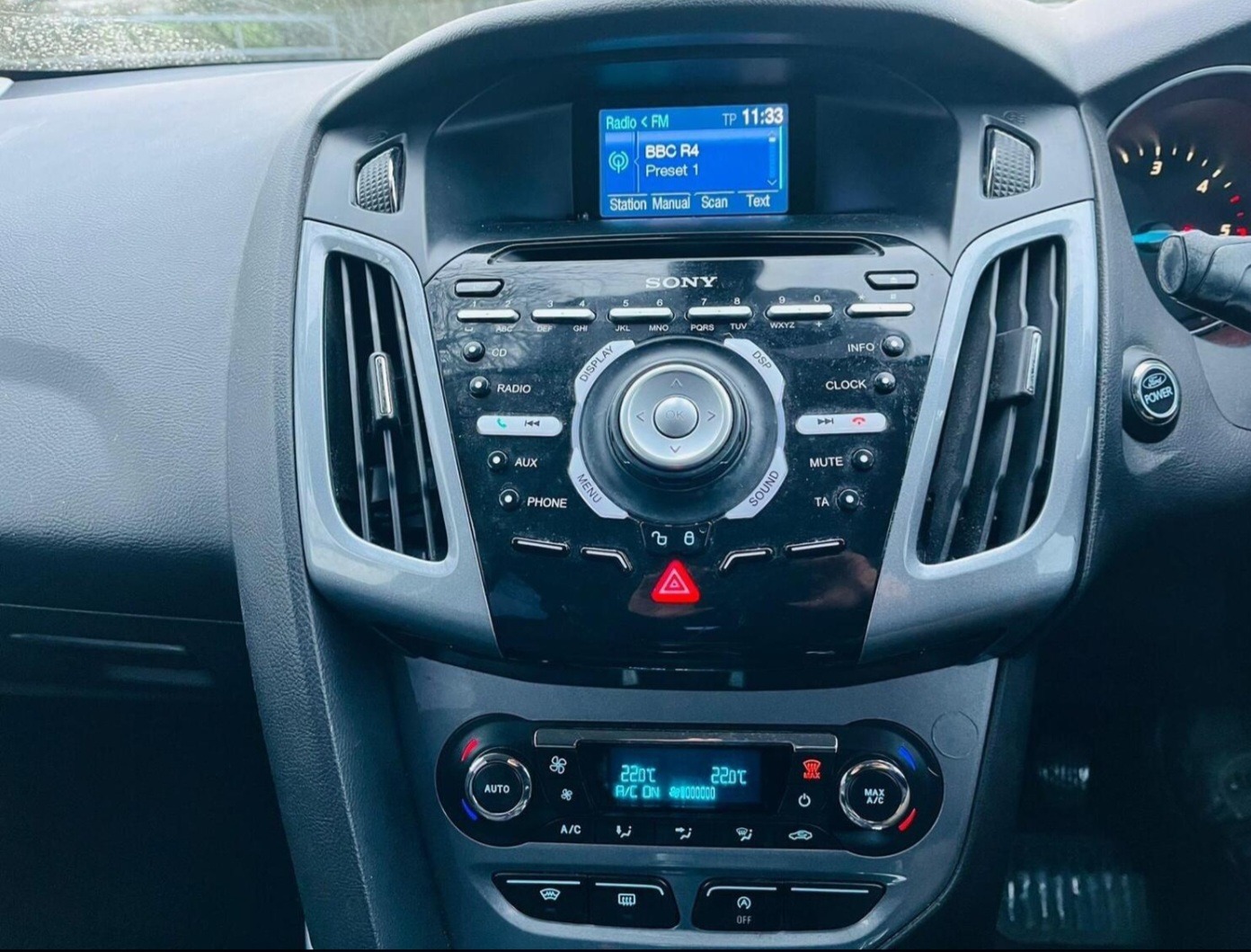 Used Ford Focus 2012 for sale - 76922009: Photo 12