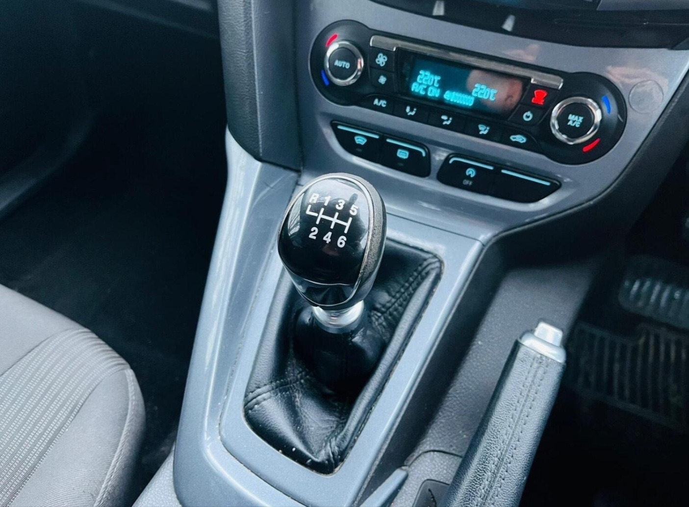 Used Ford Focus 2012 for sale - 76922009: Photo 13