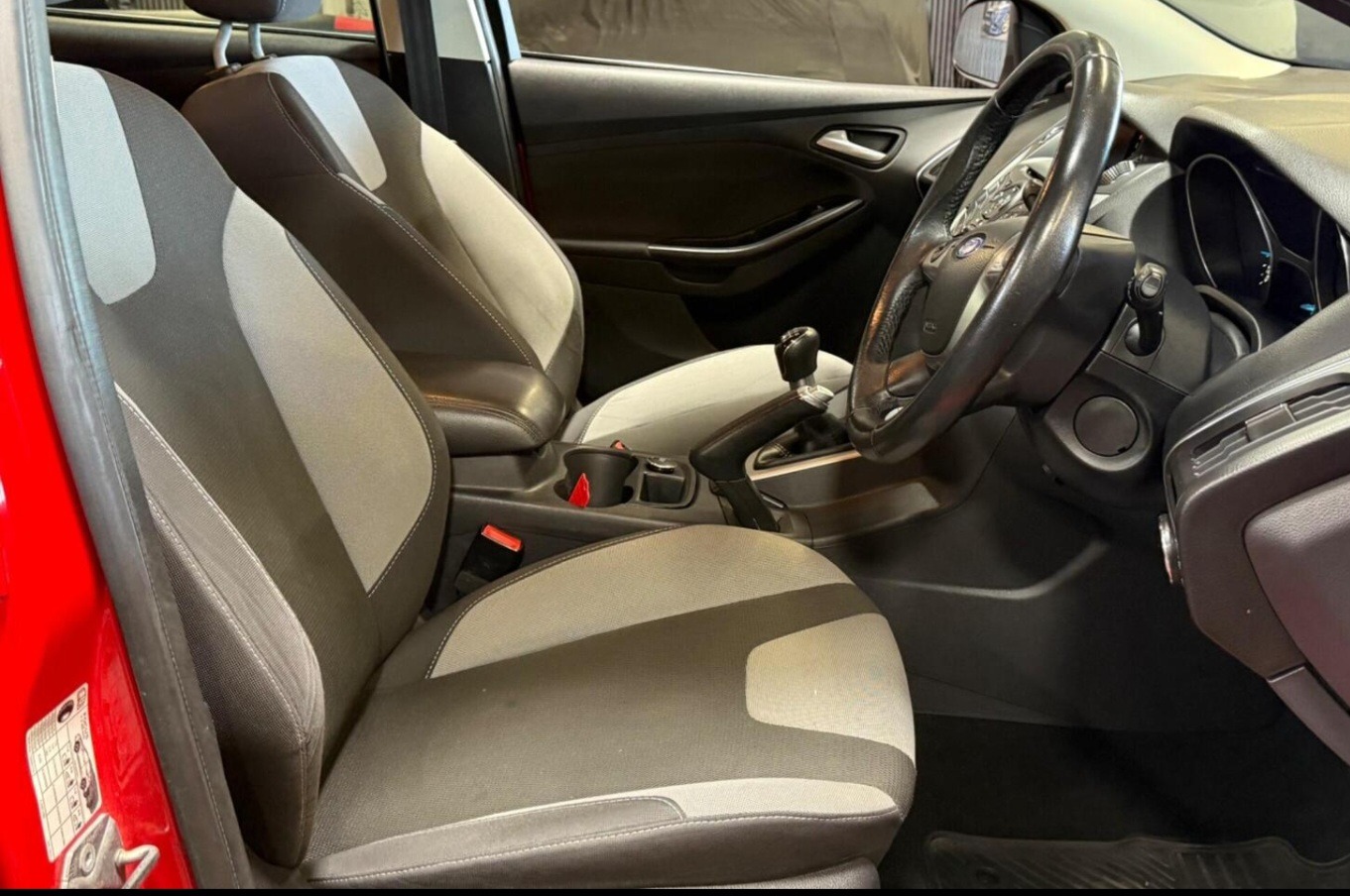 Used Ford Focus 2012 for sale - 76922009: Photo 17