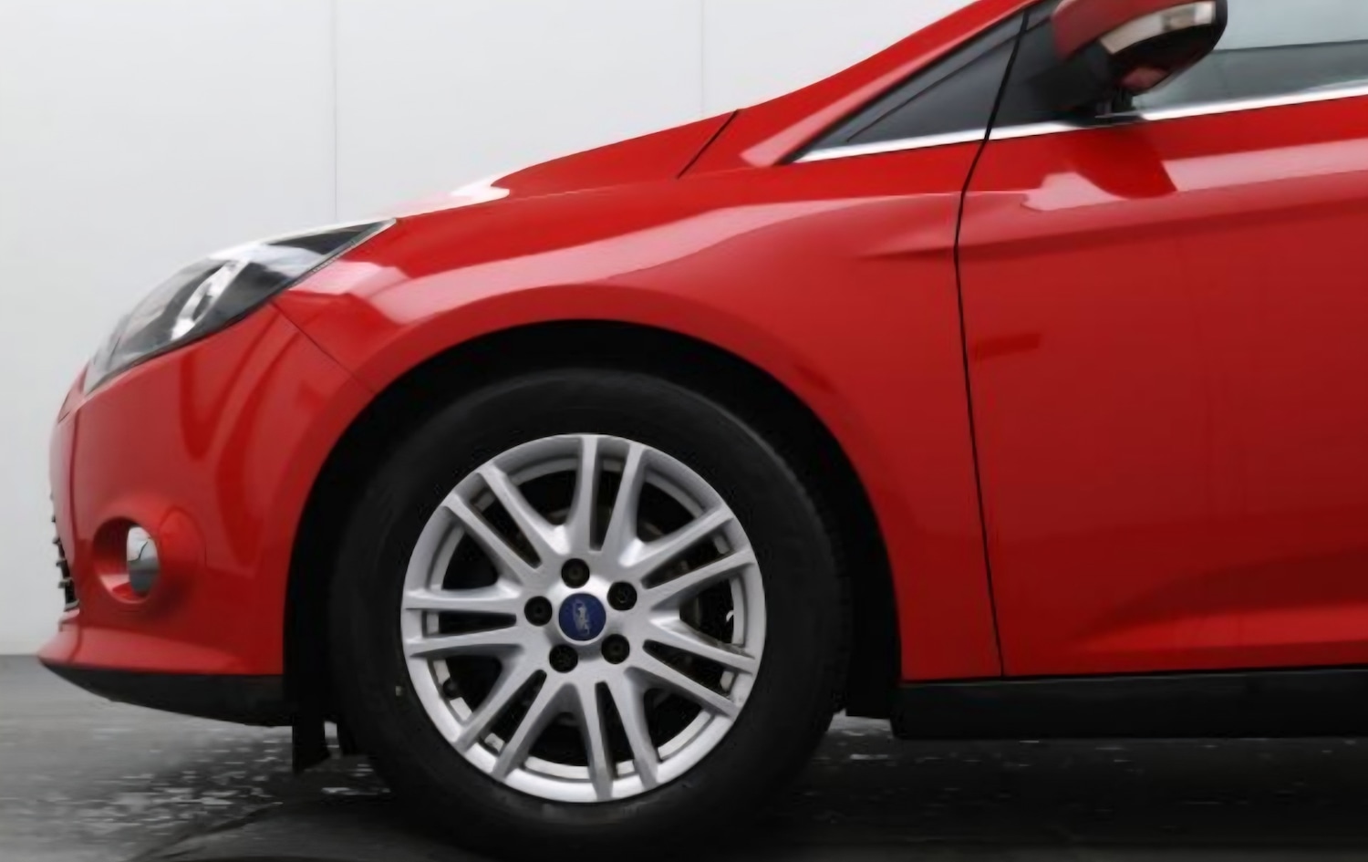 Used Ford Focus 2012 for sale - 76922009: Photo 3