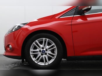 Used Ford Focus 2012 for sale - 76922009: Photo