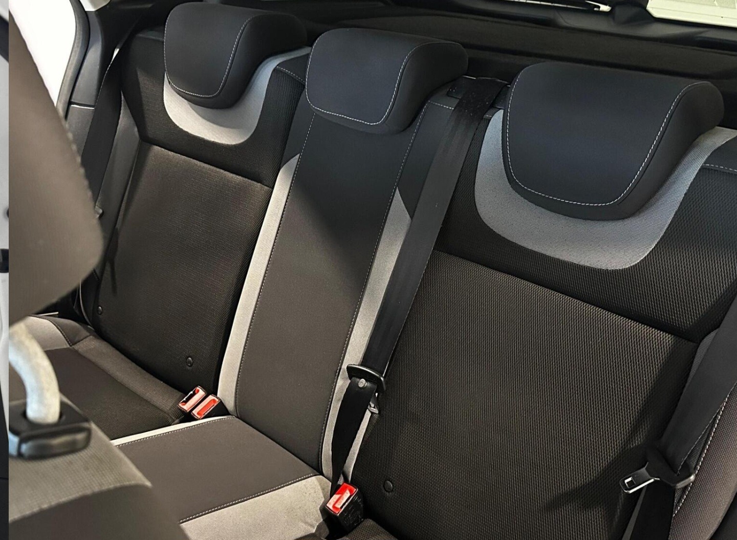 Used Ford Focus 2014 for sale - 76859299: Photo 13