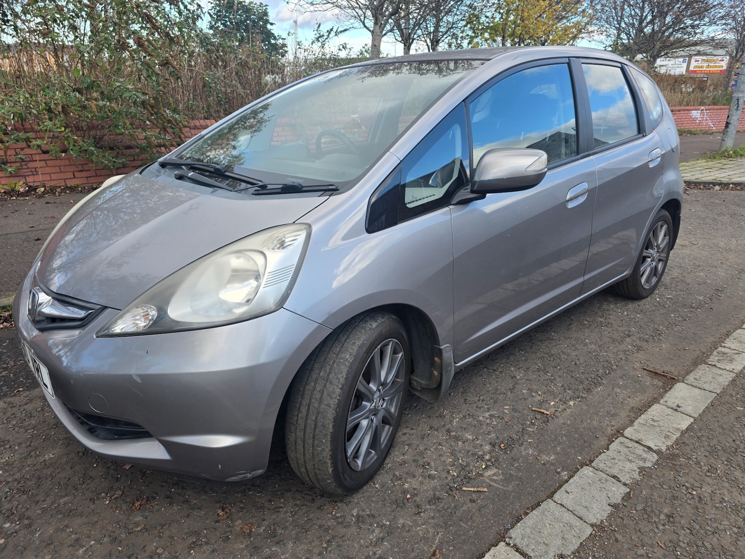 Used Honda Jazz 2010 for sale - 76861909: Photo 2