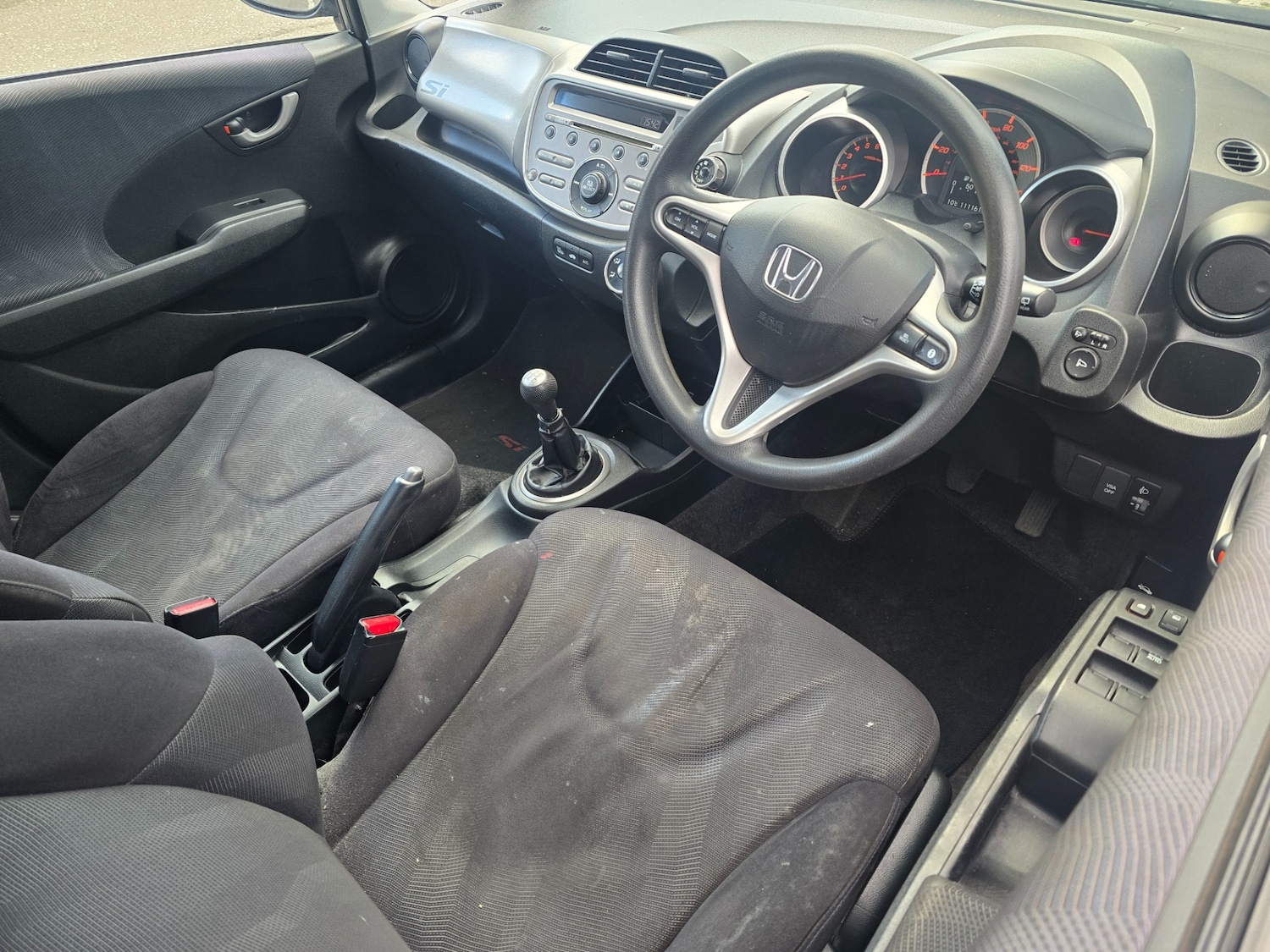 Used Honda Jazz 2010 for sale - 76861909: Photo 6