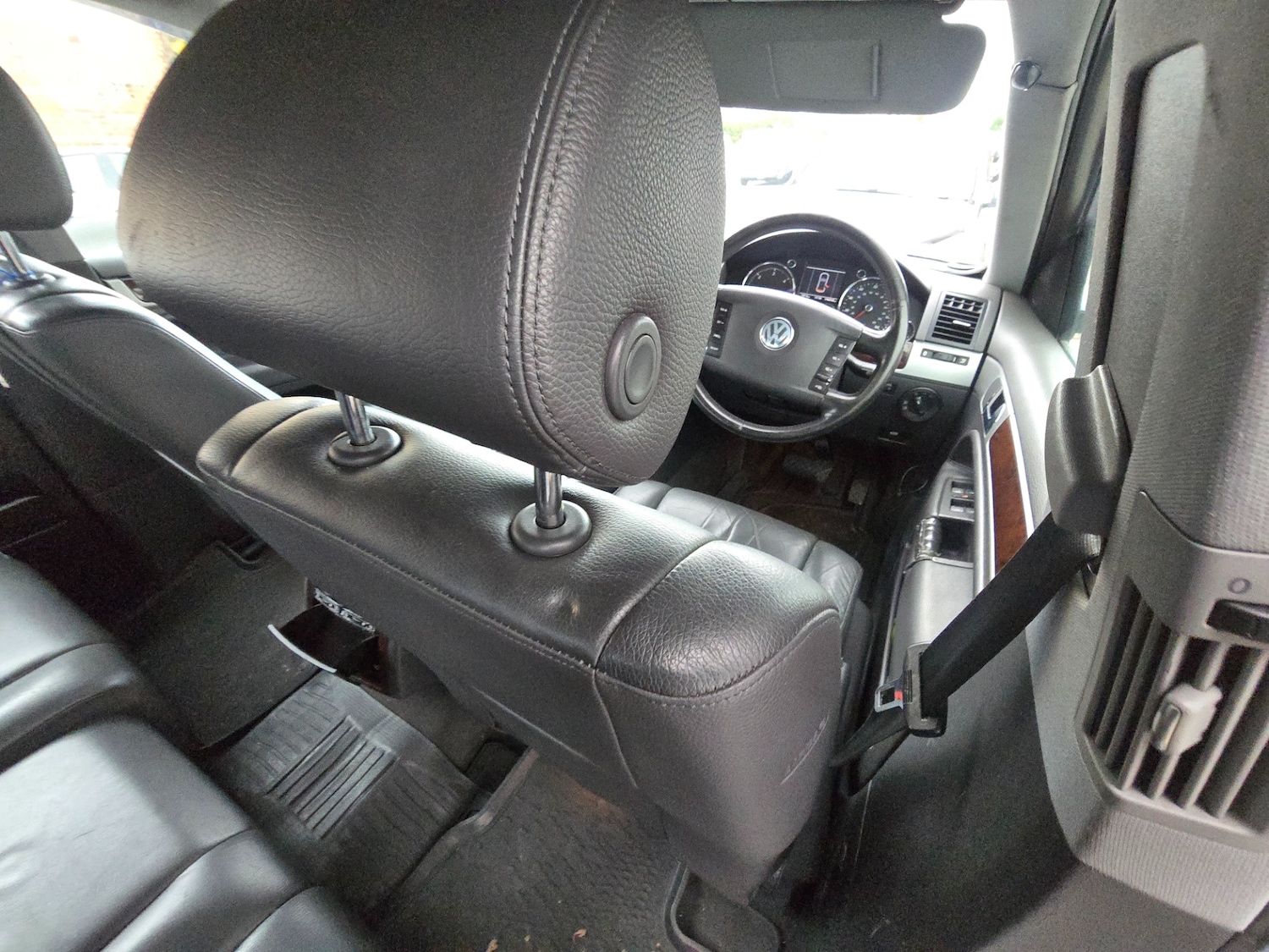 Used Volkswagen Touareg 2005 for sale - 76861900: Photo 10