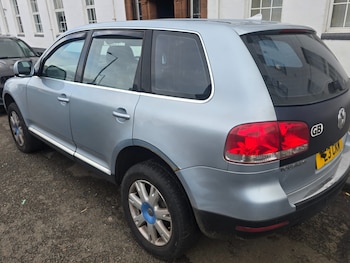 Used Volkswagen Touareg 2005 for sale - 76861900: Photo