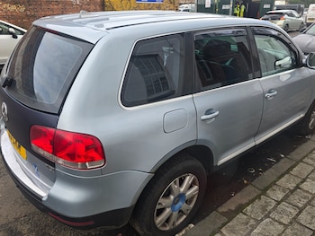 Used Volkswagen Touareg 2005 for sale - 76861900: Photo