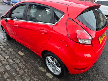 Used Ford Fiesta 2014 for sale - 76860102: Photo