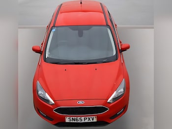 Used Ford Focus 2015 for sale - 78305136: Photo