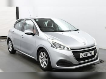 Used Peugeot 208 2018 for sale - 77326527: Photo