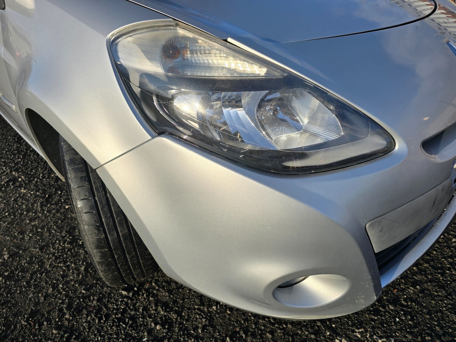 Used Renault Clio 2012 for sale - 77202393: Photo 17