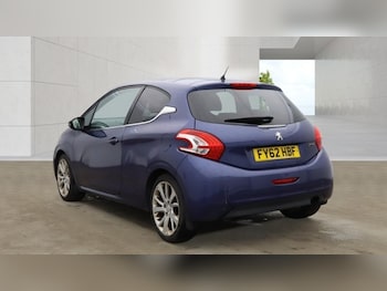 Used Peugeot 208 2012 for sale - 79102034: Photo