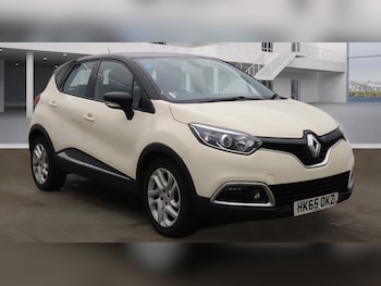 Used Renault Captur 2015 for sale - 78015610: Photo