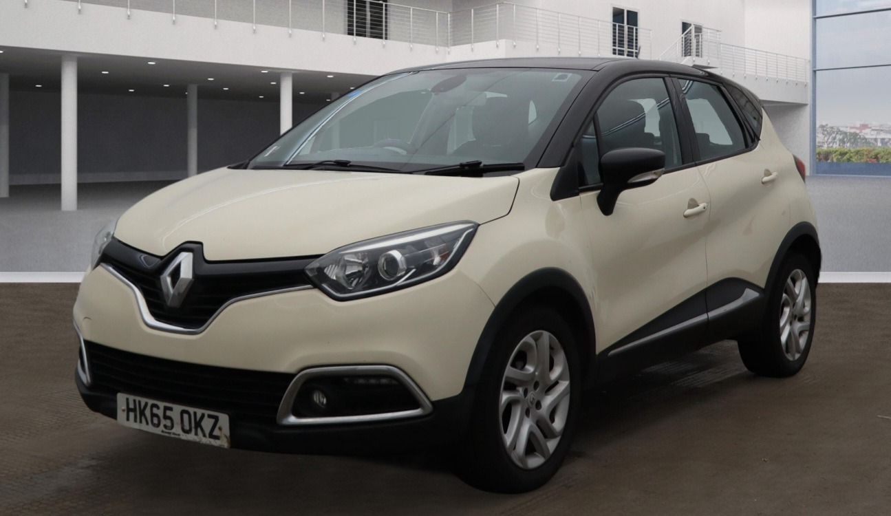 Used Renault Captur 2015 for sale - 78015610: Photo 2