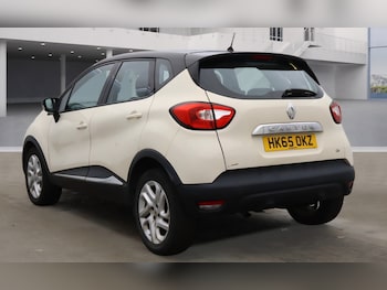 Used Renault Captur 2015 for sale - 78015610: Photo