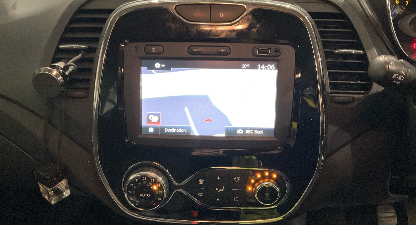 Used Renault Captur 2015 for sale - 78015610: Photo 9