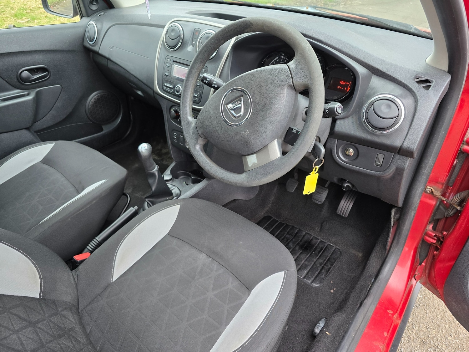 Used Dacia Sandero Stepway 2013 for sale - 77988171: Photo 5