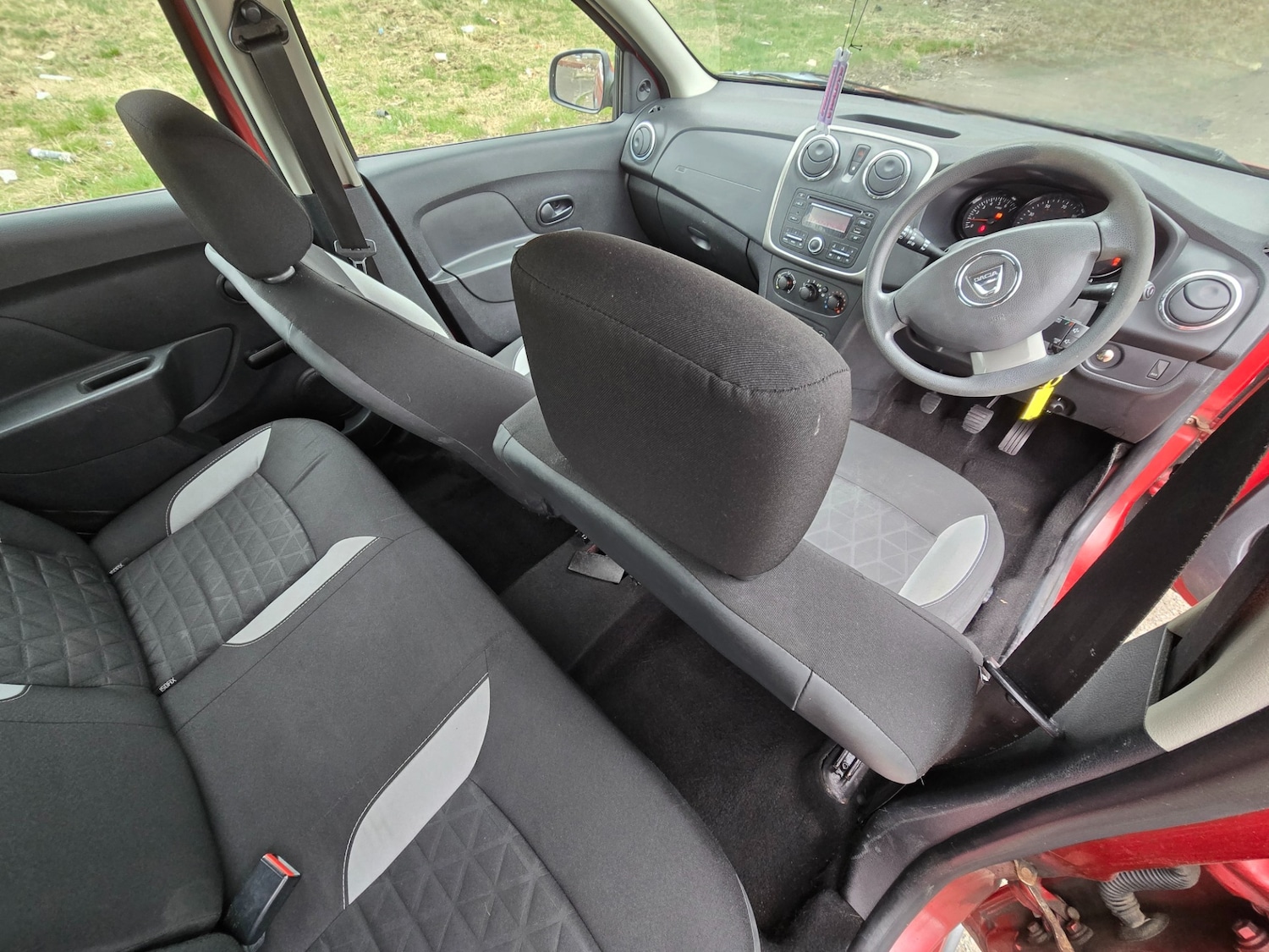 Used Dacia Sandero Stepway 2013 for sale - 77988171: Photo 6