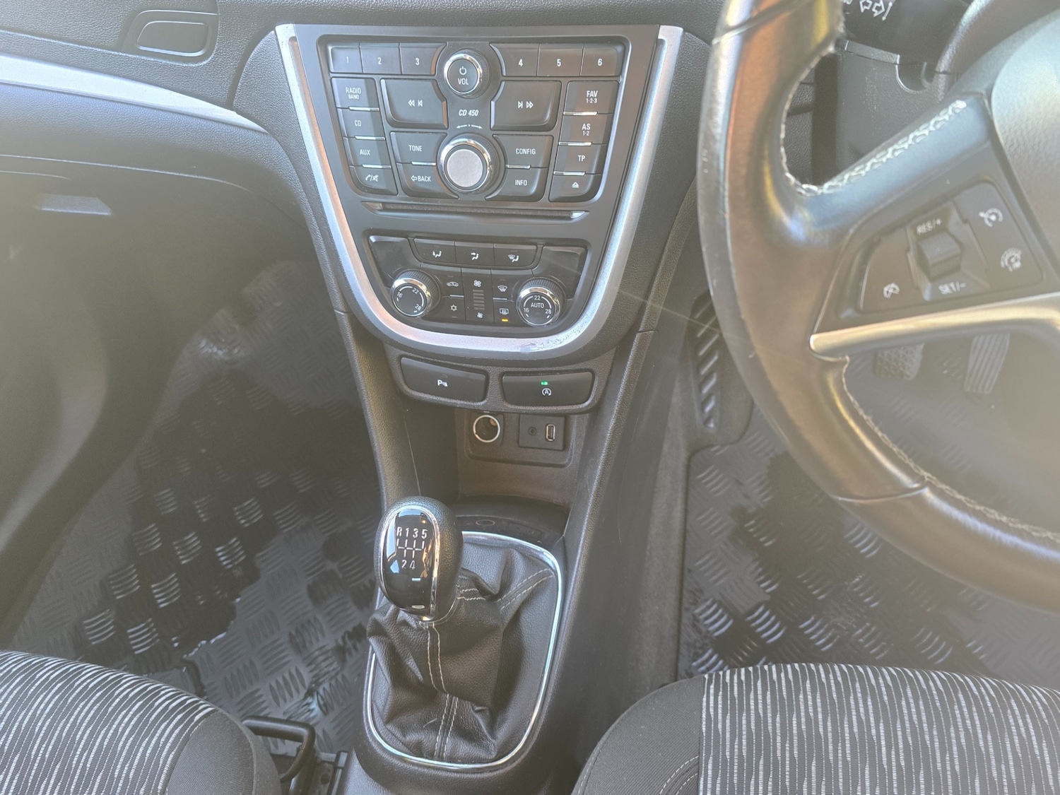 Used Vauxhall Mokka 2015 for sale - 76861905: Photo 14