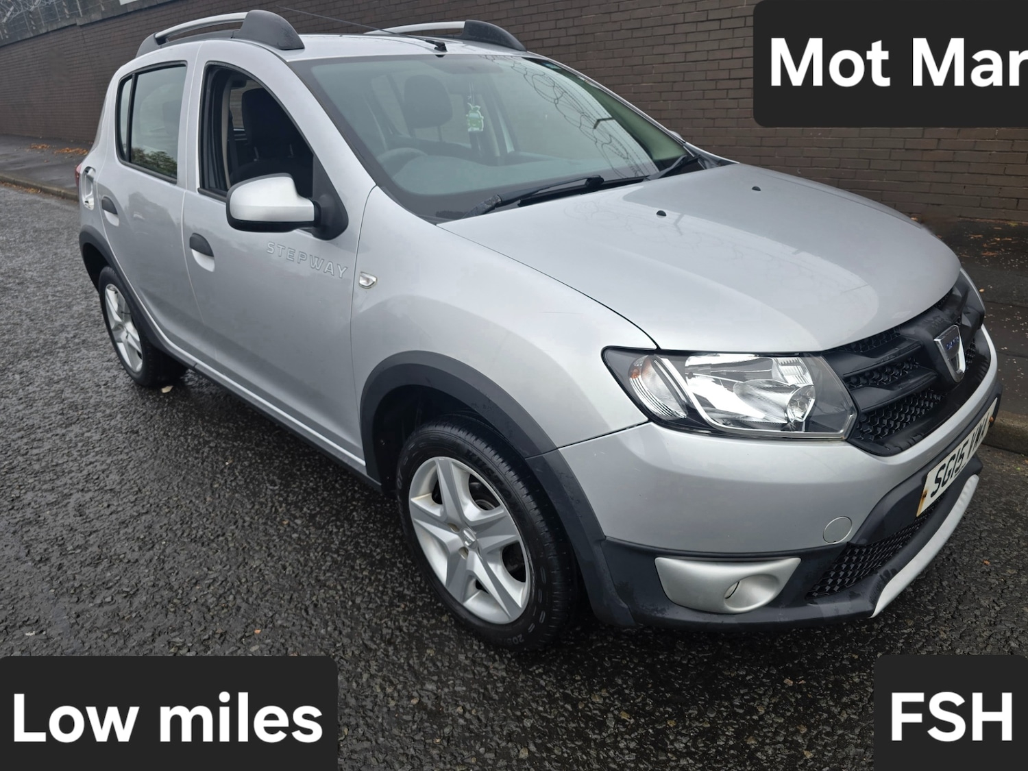Used Dacia Sandero Stepway 2015 for sale - 76861677: Photo 1