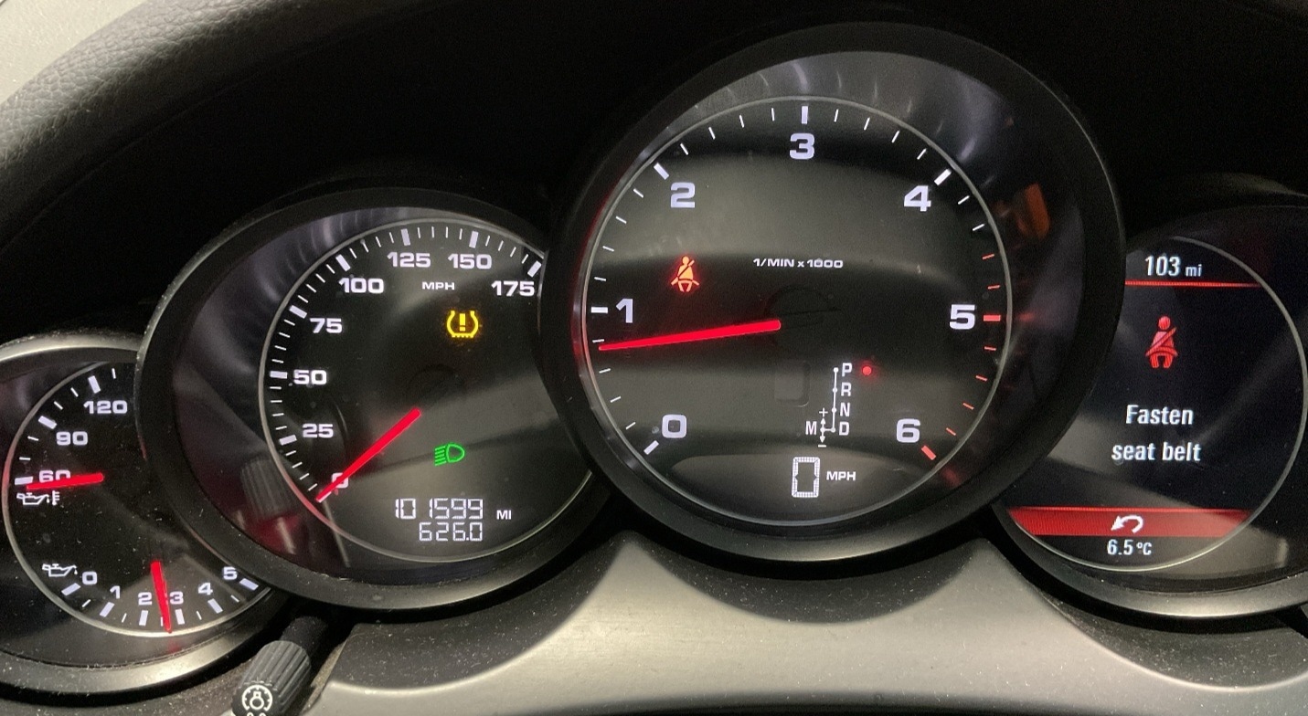 Used Porsche Cayenne 2011 for sale - 77632605: Photo 7