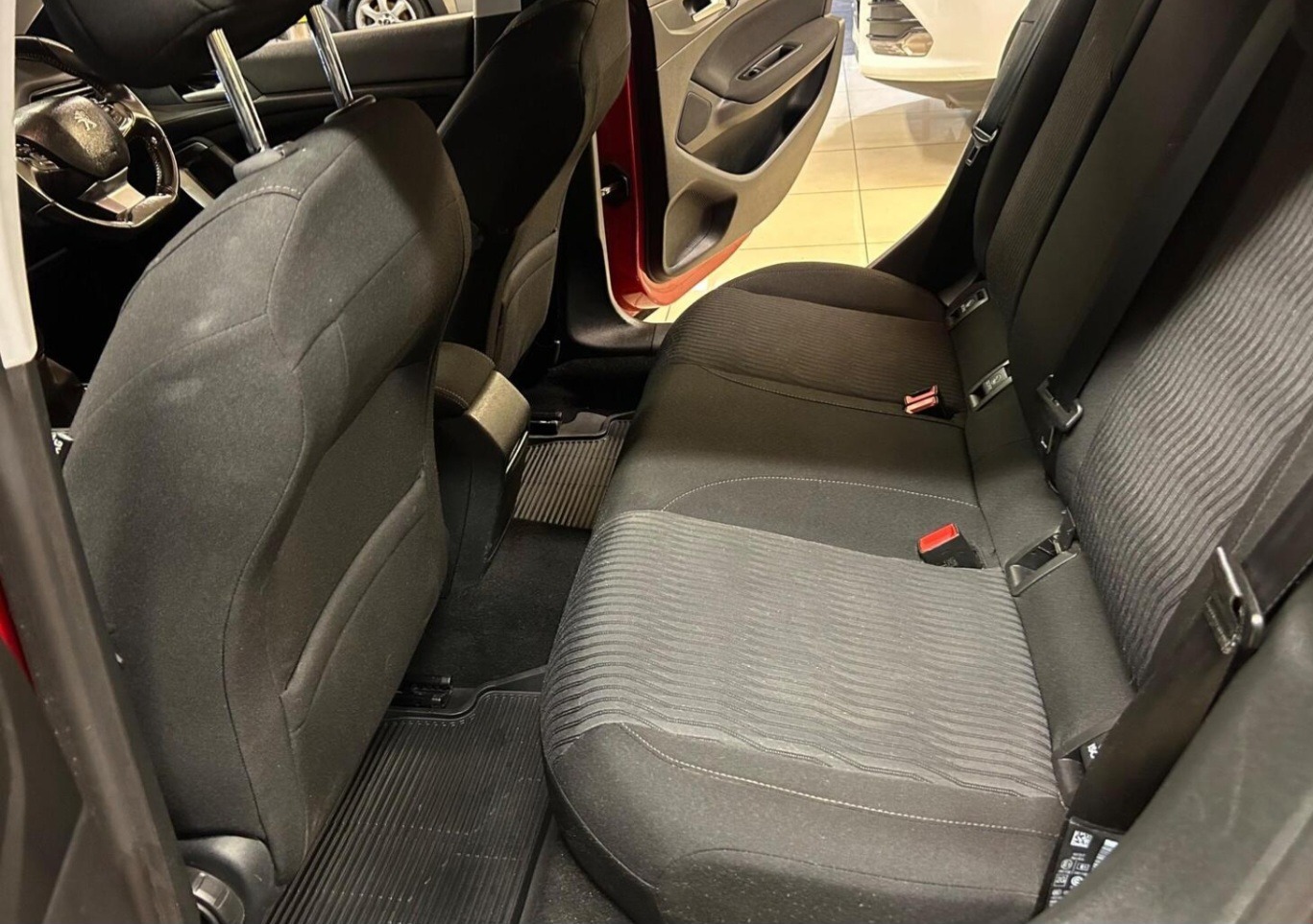 Used Peugeot 308 2016 for sale - 76951456: Photo 13