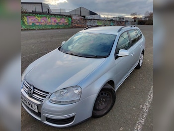 Used Volkswagen Golf 2009 for sale - 77420467: Photo