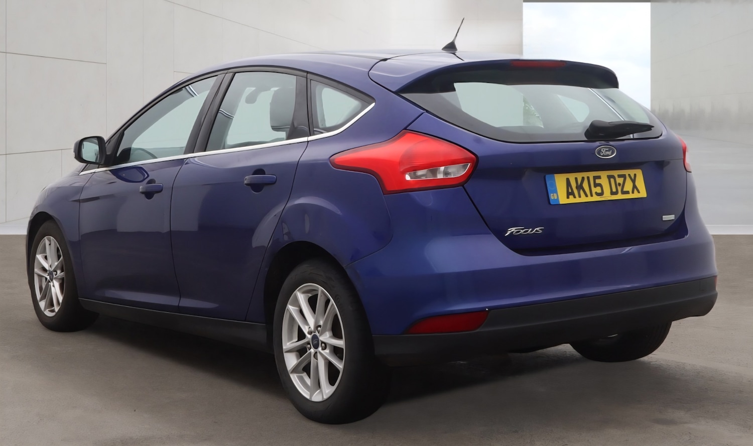 Used Ford Focus 2015 for sale - 78127262: Photo 2