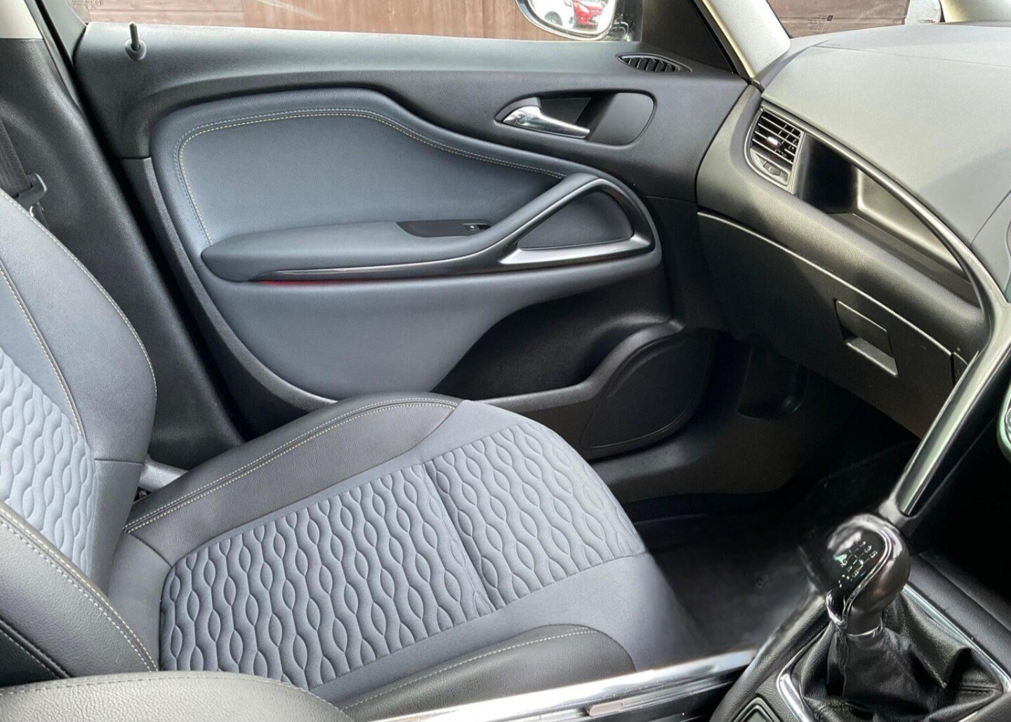 Used Vauxhall Zafira 2014 for sale - 77495138: Photo 6