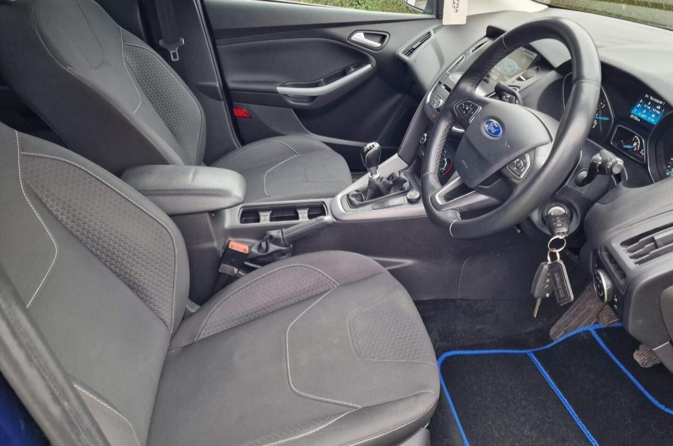 Used Ford Focus 2015 for sale - 77328661: Photo 3