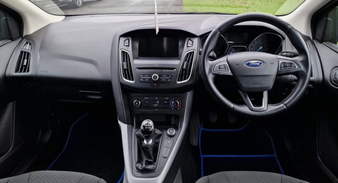 Used Ford Focus 2015 for sale - 77328661: Photo 4