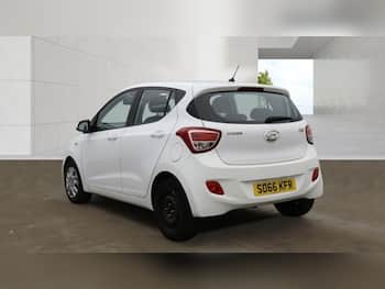 Used Hyundai i10 2016 for sale - 79686760: Photo