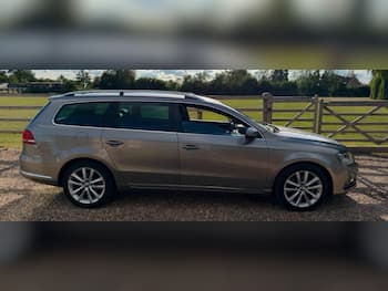 Used Volkswagen Passat 2014 for sale - 79755778: Photo