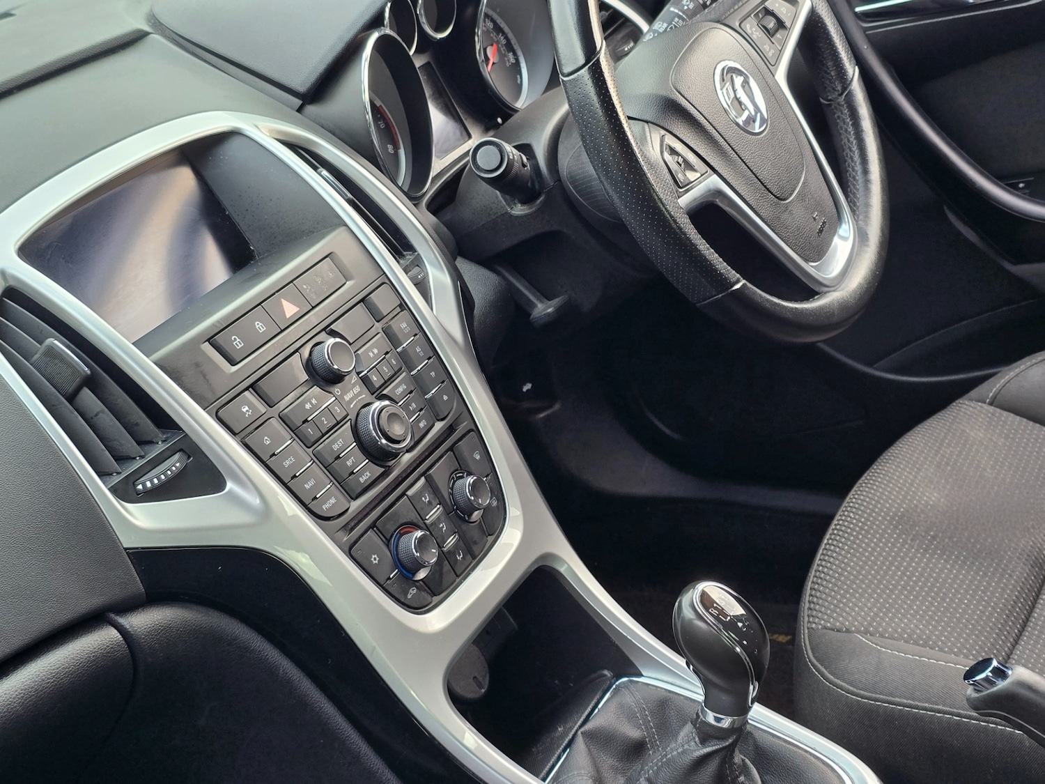 Used Vauxhall Astra 2015 for sale - 77492566: Photo 13