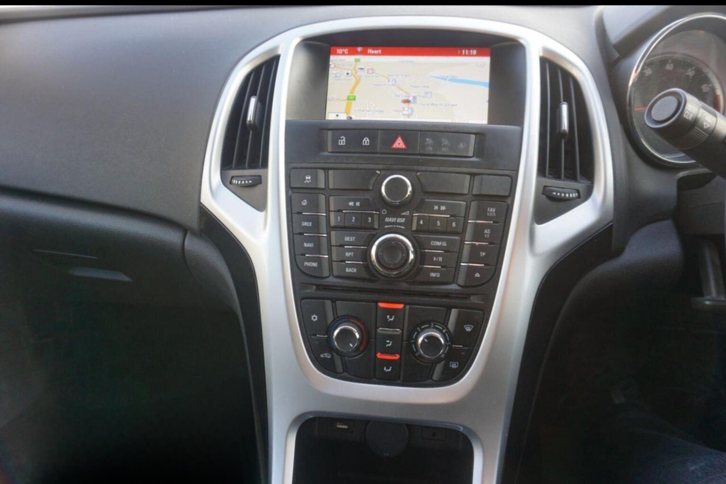 Used Vauxhall Astra 2015 for sale - 77492566: Photo 24