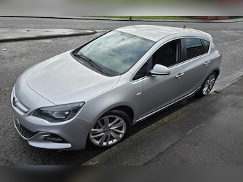 Used Vauxhall Astra 2015 for sale - 77492566: Photo