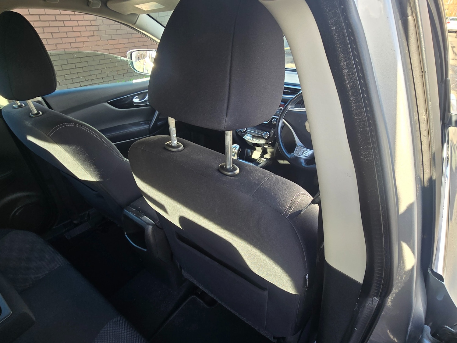 Used Nissan Qashqai 2014 for sale - 76860130: Photo 18