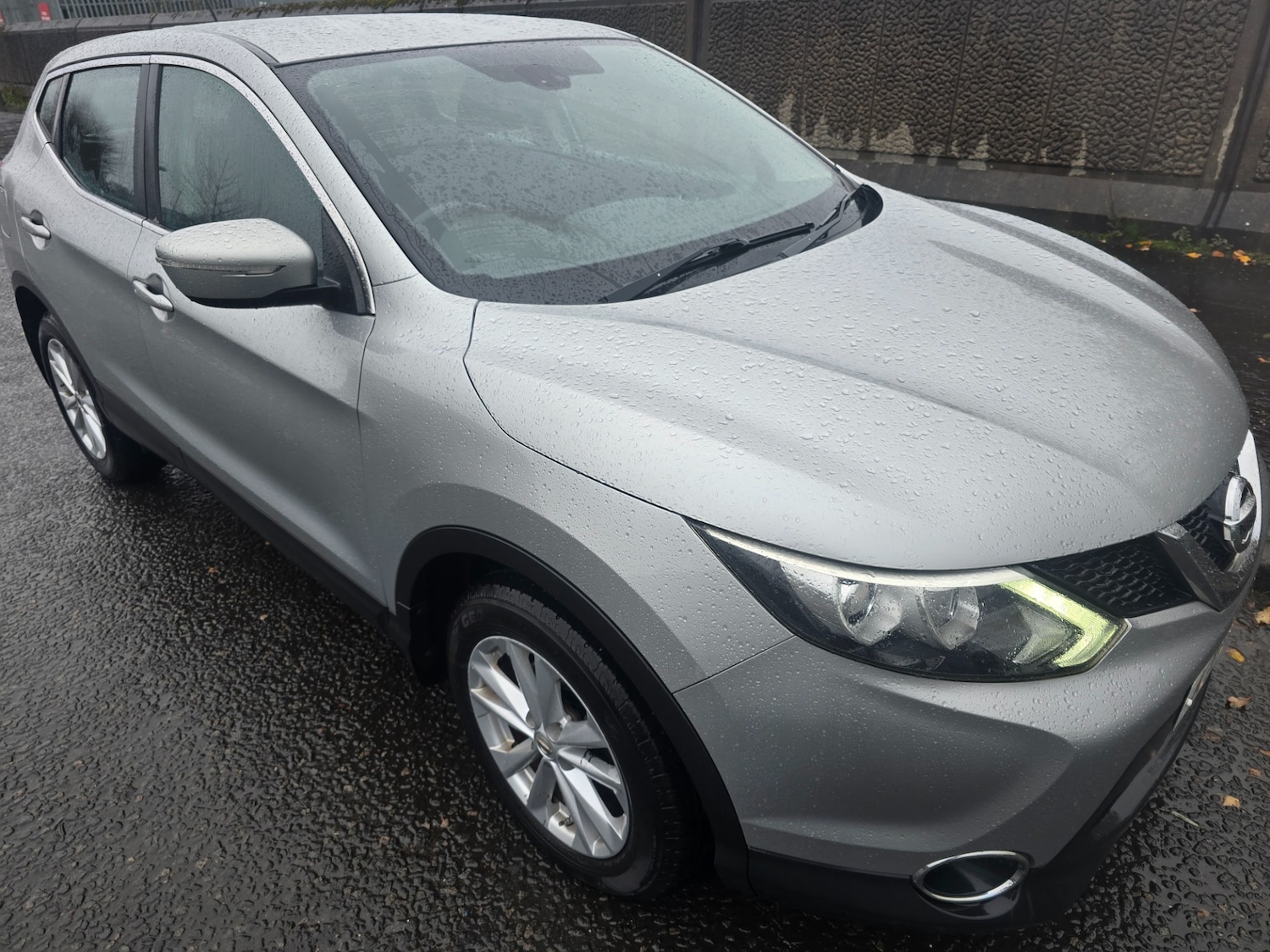 Used Nissan Qashqai 2014 for sale - 76860130: Photo 2