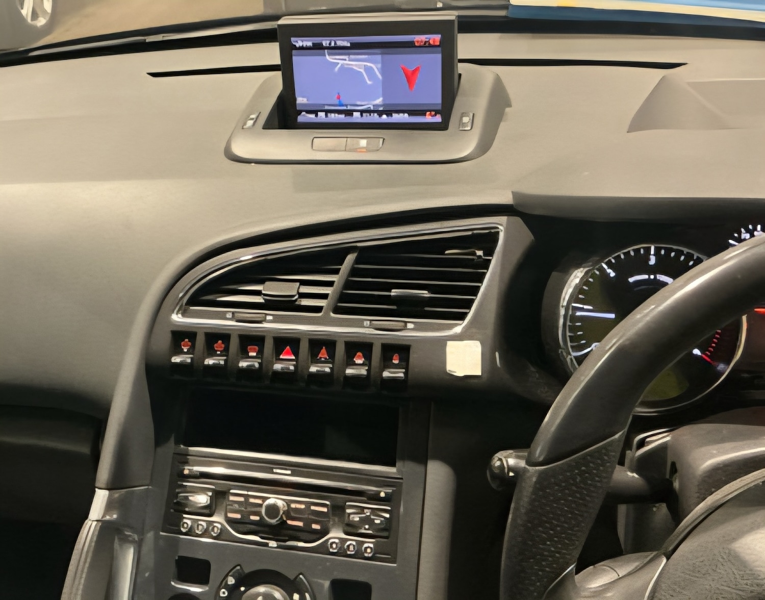 Used Peugeot 3008 2012 for sale - 78162215: Photo 5