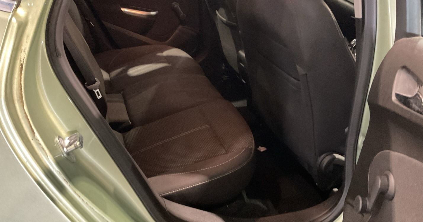 Used Vauxhall Astra 2011 for sale - 78109888: Photo 6