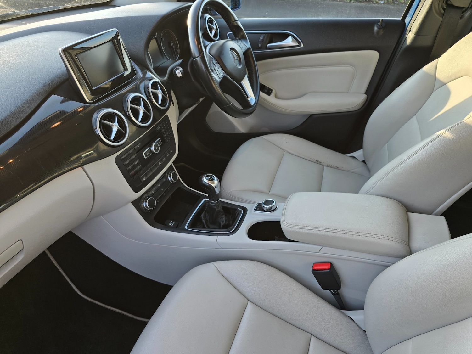 Used Mercedes-Benz B Class 2012 for sale - 77248824: Photo 12