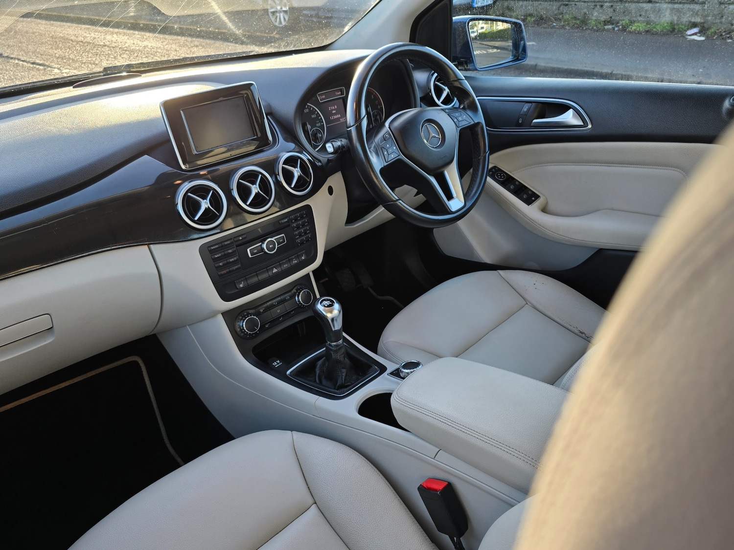 Used Mercedes-Benz B Class 2012 for sale - 77248824: Photo 15