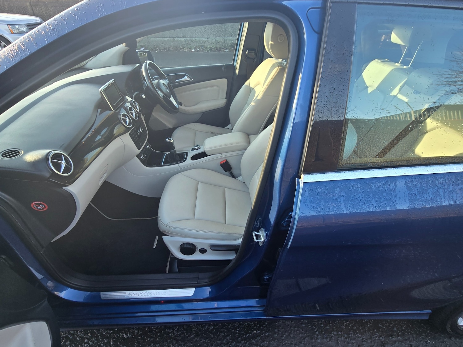 Used Mercedes-Benz B Class 2012 for sale - 77248824: Photo 6